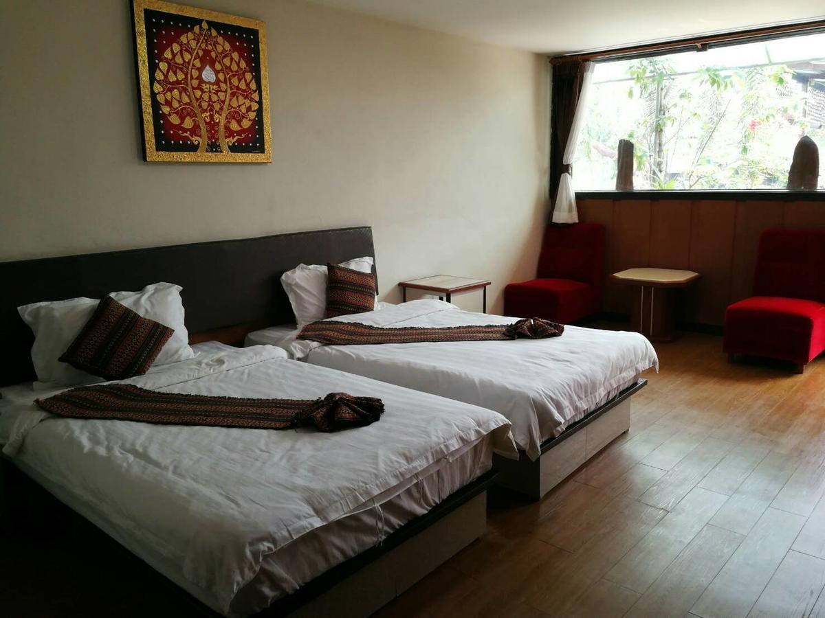Suanhom Resort San Sai Екстер'єр фото